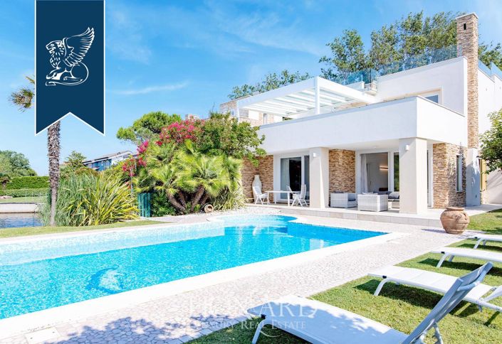 Image No.7-5 Bed Villa for sale