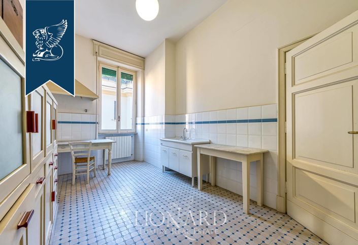 Image No.15-Appartement de 6 chambres à vendre à Rome