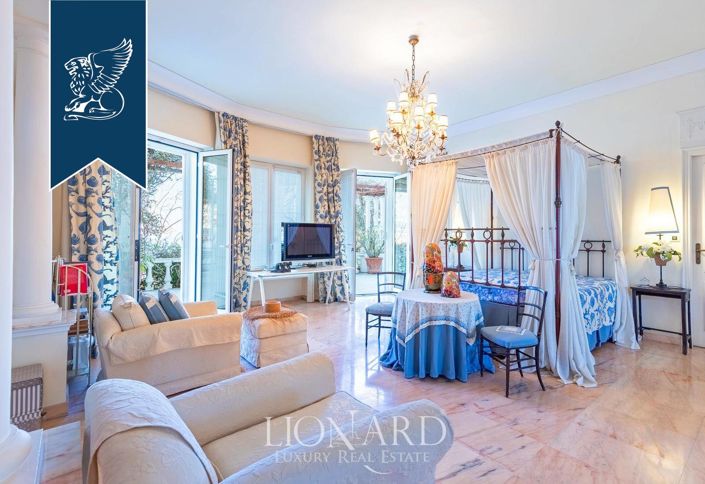 Image No.31-4 Bed Villa for sale