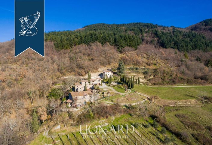 Image No.2-5 Bed Country House for sale