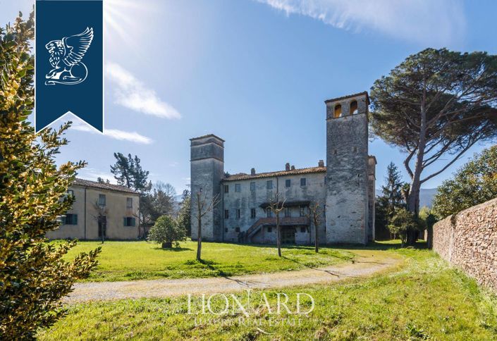 Image No.11-Villa for sale
