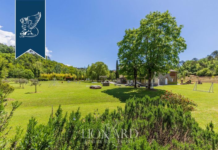 Image No.16-5 Bed Country House for sale