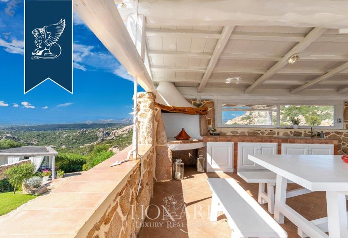 Image No.20-5 Bed Villa for sale