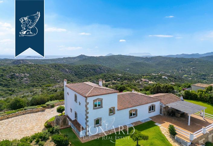 Image No.5-5 Bed Villa for sale
