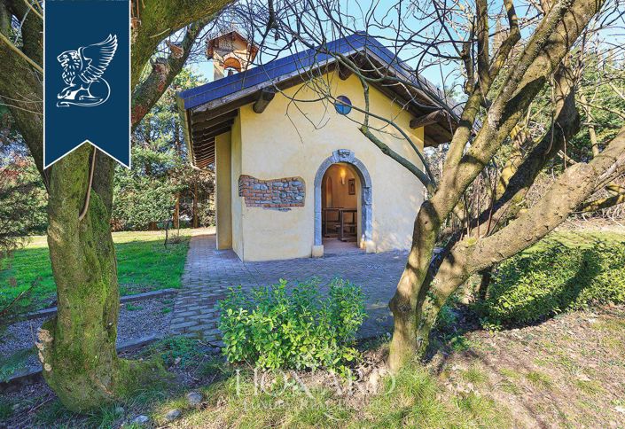 Image No.34-Ferme de 37 chambres à vendre à Vimercate