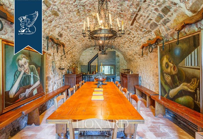 Image No.17-7 Bed Villa for sale