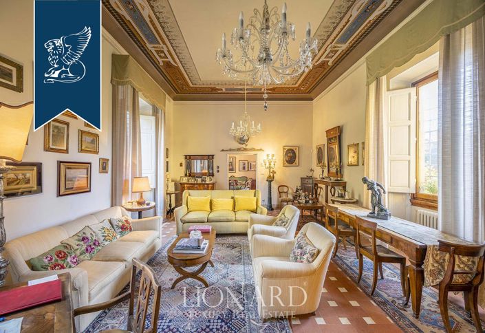 Image No.2-Villa de 16 chambres à vendre à Florence