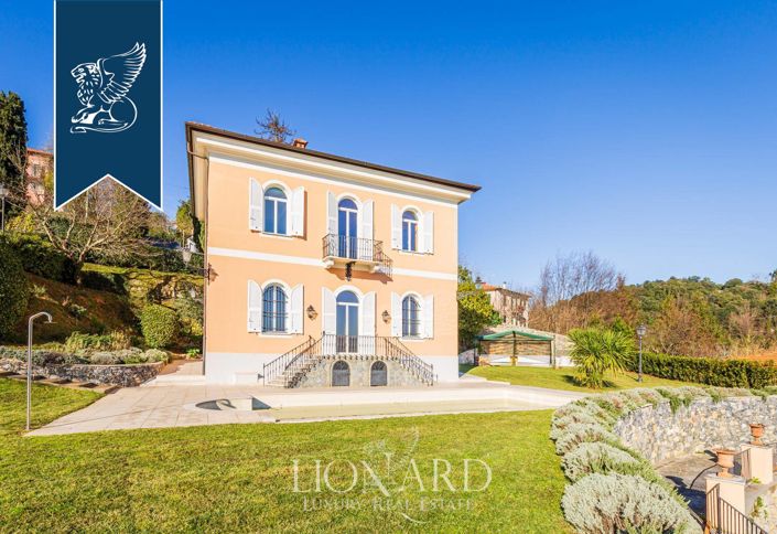Image No.11-5 Bed Villa for sale