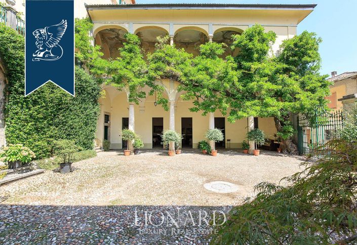 Image No.2-4 Bed Villa for sale