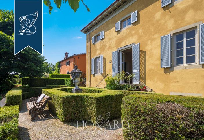 Image No.5-17 Bed Villa for sale