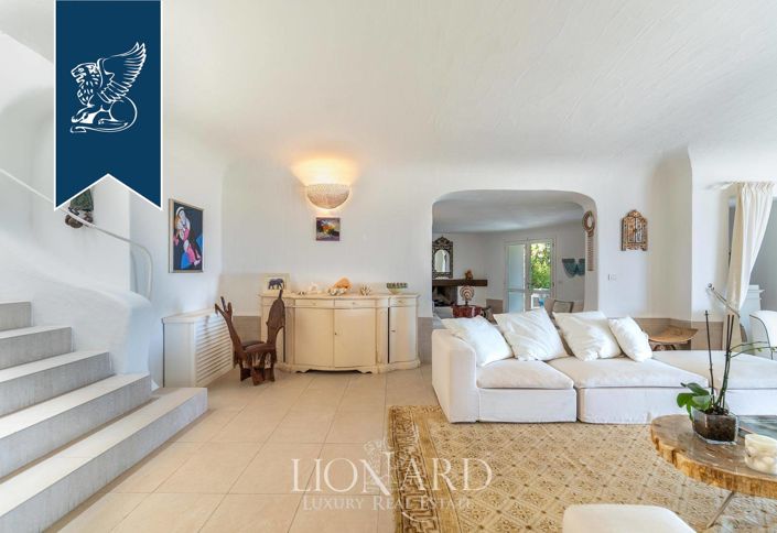 Image No.32-6 Bed Villa for sale