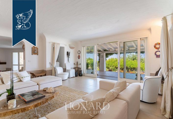 Image No.33-6 Bed Villa for sale