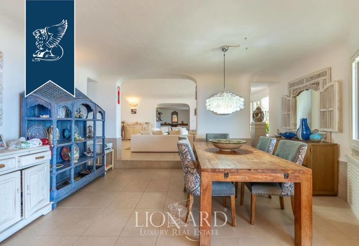 Image No.35-6 Bed Villa for sale