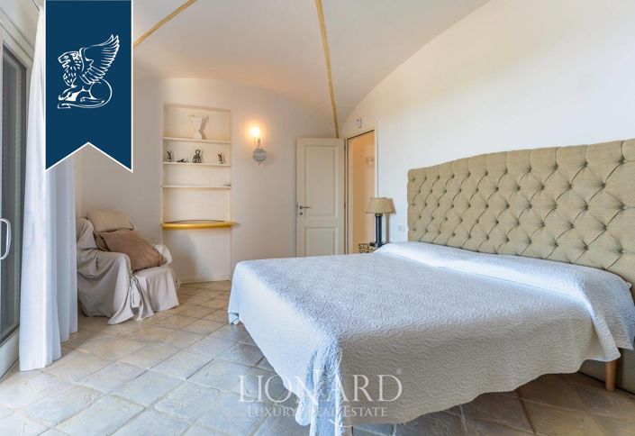Image No.43-6 Bed Villa for sale