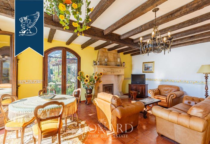 Image No.44-4 Bed Villa for sale