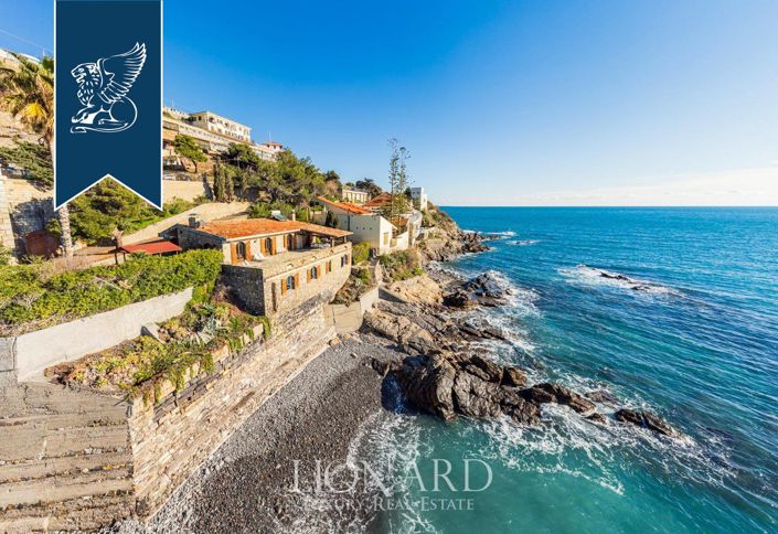 Image No.5-4 Bed Villa for sale