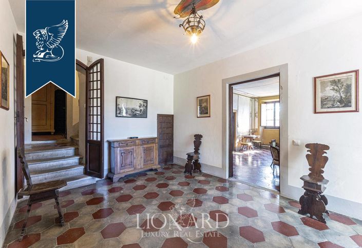 Image No.11-7 Bed Villa for sale