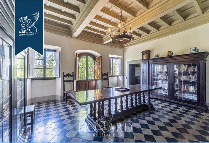 Image No.19-7 Bed Villa for sale