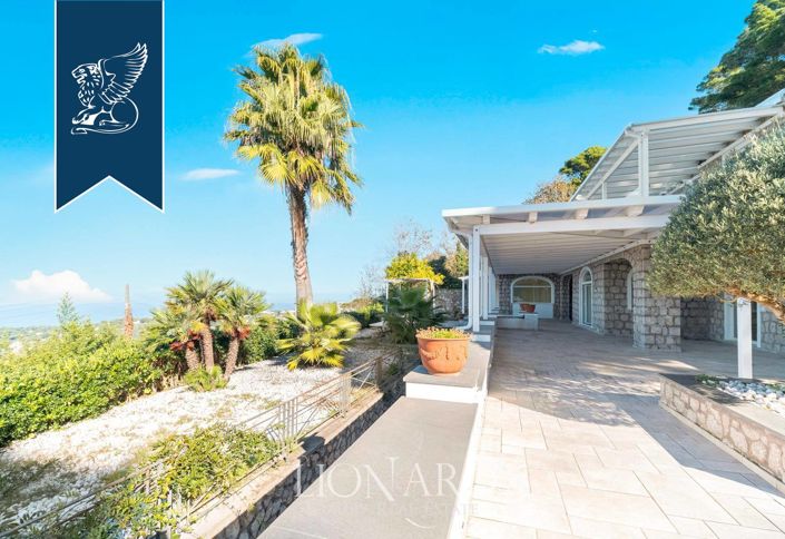 Image No.4-4 Bed Villa for sale
