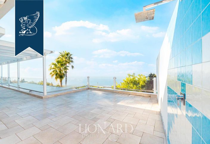 Image No.6-4 Bed Villa for sale