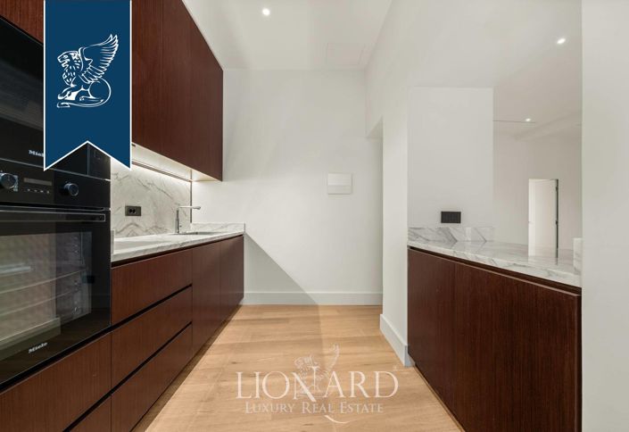 Image No.8-3 Bed Apartment for sale