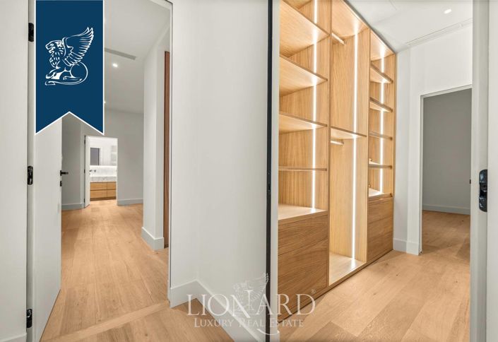 Image No.12-3 Bed Apartment for sale