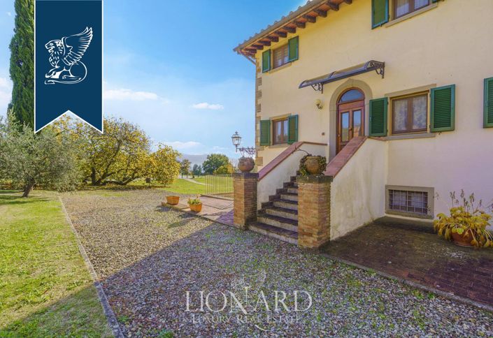 Image No.14-17 Bed Farmhouse for sale