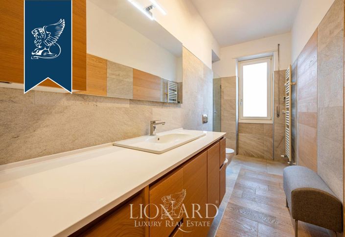 Image No.14-4 Bed Apartment for sale