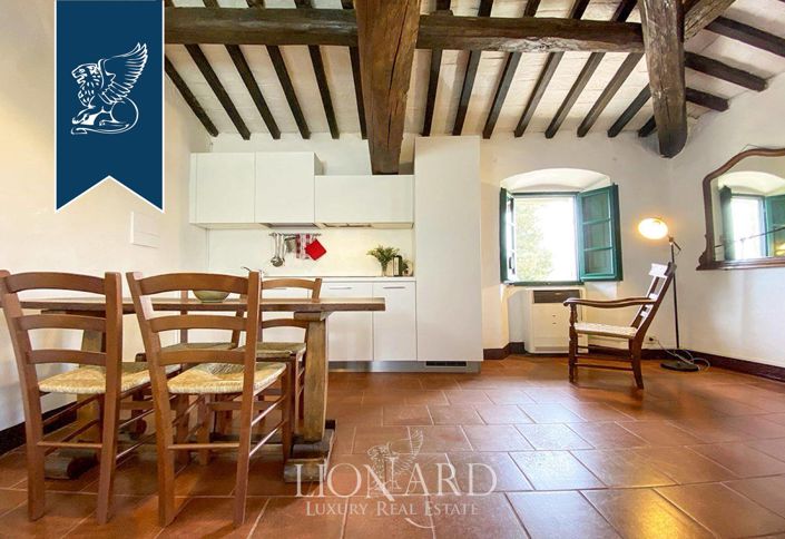 Image No.9-Ferme de 12 chambres à vendre à Florence