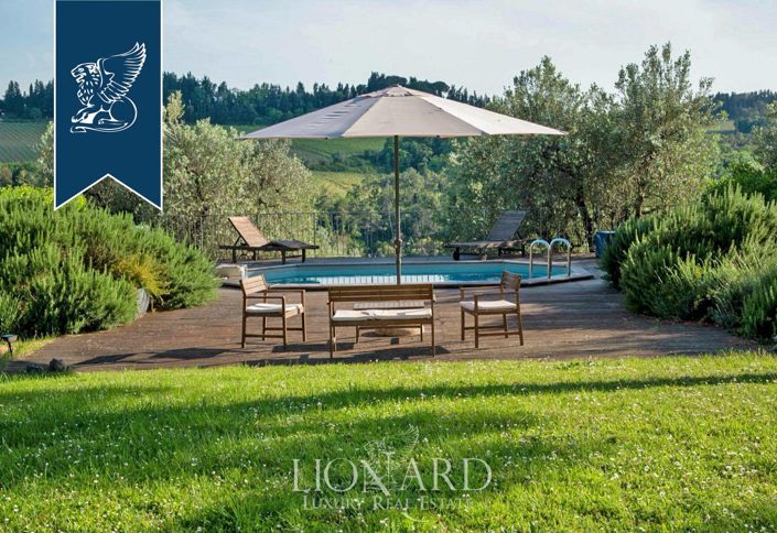 Image No.10-7 Bed Country House for sale
