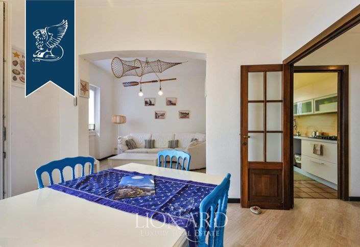 Image No.11-2 Bed Villa for sale