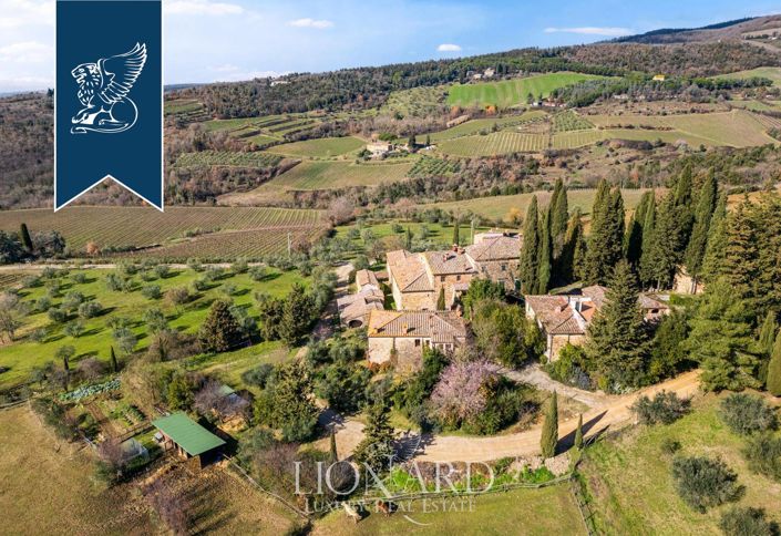 Image No.2-22 Bed Villa for sale