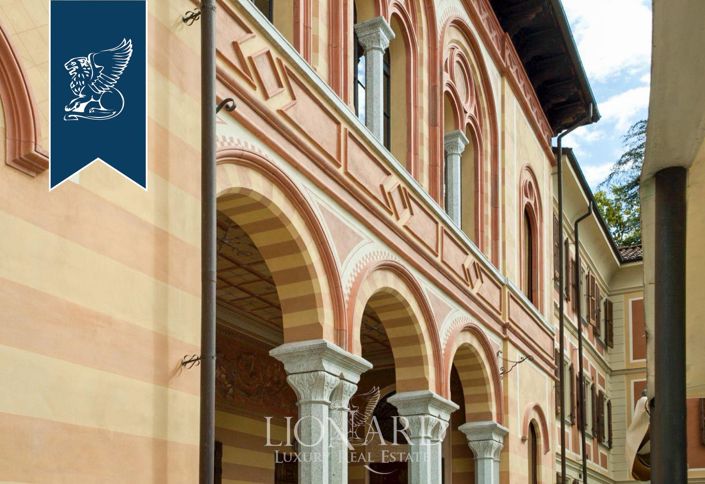 Image No.4-6 Bed Villa for sale