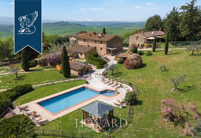 Image No.3-Ferme de 8 chambres à vendre à Volterra