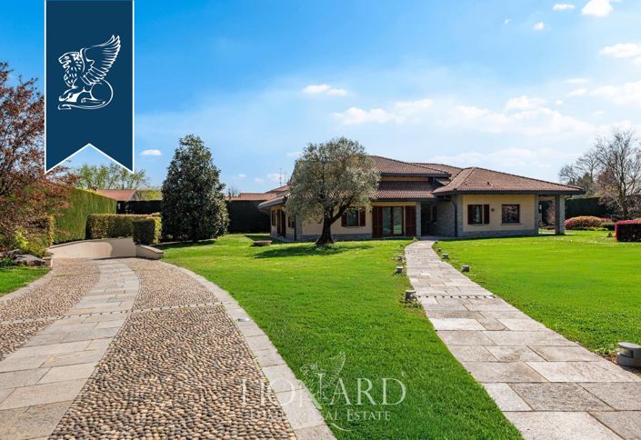 Image No.3-4 Bed Villa for sale