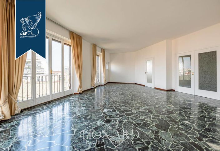 Image No.14-5 Bed Apartment for sale