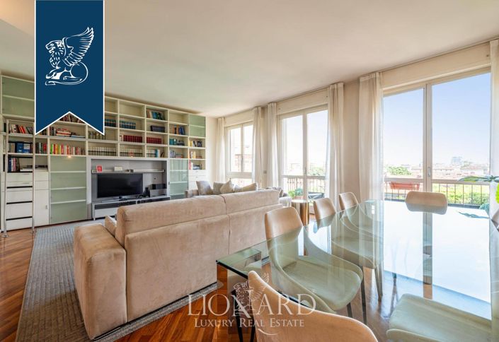 Image No.12-3 Bed Apartment for sale