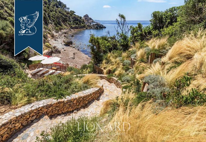 Image No.23-7 Bed Villa for sale