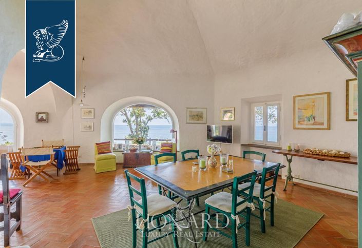 Image No.38-7 Bed Villa for sale