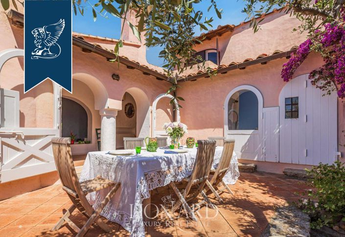 Image No.43-7 Bed Villa for sale