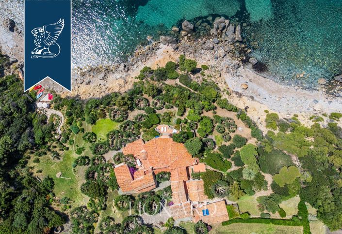 Image No.7-7 Bed Villa for sale