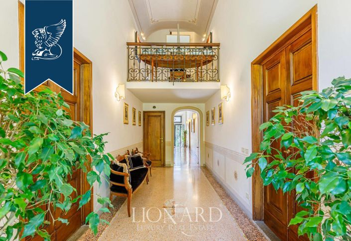 Image No.19-7 Bed Villa for sale