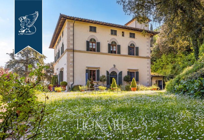 Image No.9-7 Bed Villa for sale