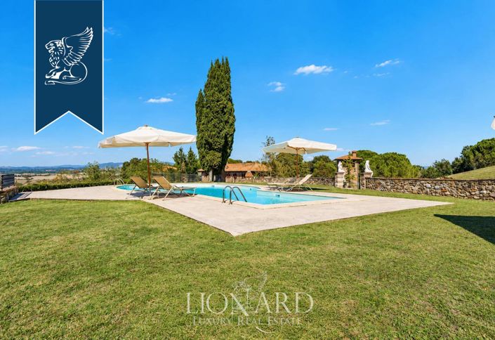 Image No.6-11 Bed Villa for sale