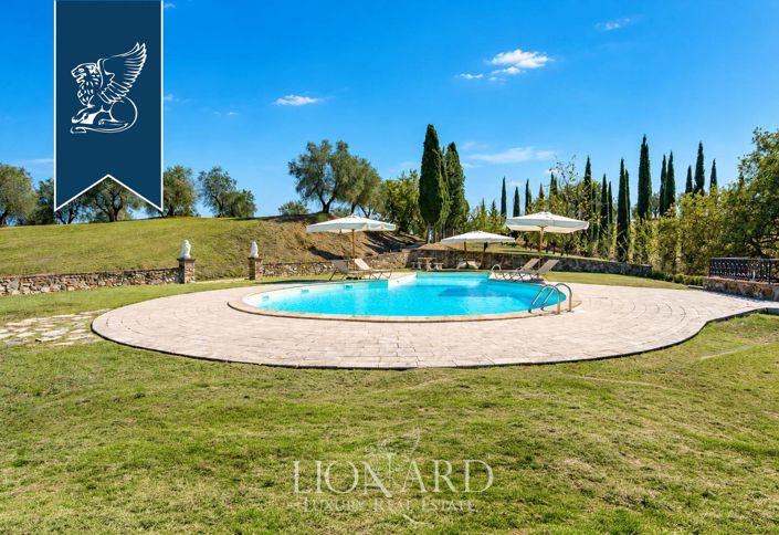 Image No.7-11 Bed Villa for sale
