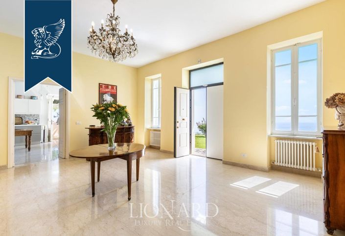 Image No.17-6 Bed Villa for sale