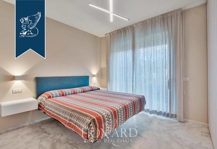Image No.15-4 Bed Villa for sale