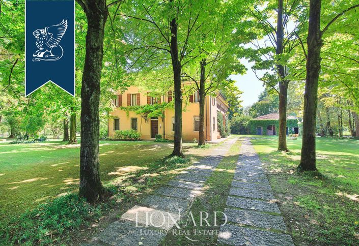 Image No.20-Villa de 4 chambres à vendre à Lombardie