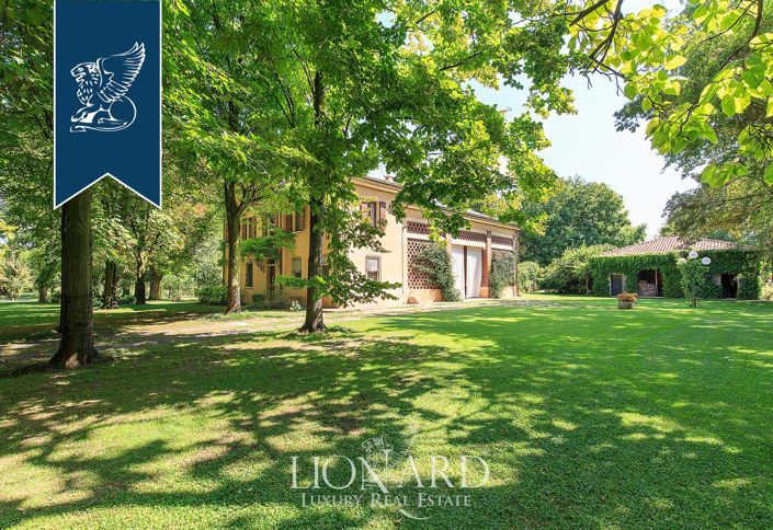 Image No.7-Villa de 4 chambres à vendre à Lombardie