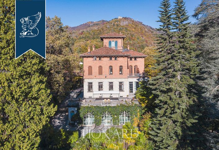 Image No.3-Villa de 7 chambres à vendre à Varese